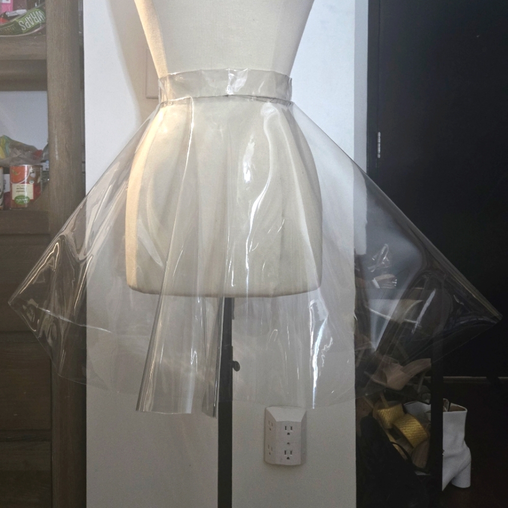 Thick Clear skirt (vinyl)